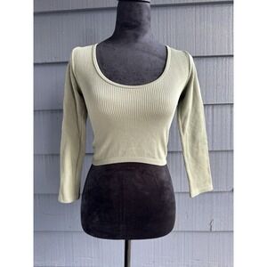 Zara Stretchy Cropped 3/4 Sleeve Light Olive Green Size M-L!